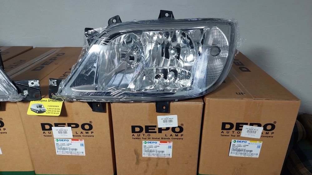Передние фары depo с противотуманкой Mercesedes Sprinter cdi w903