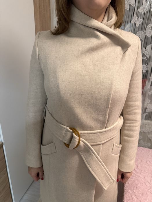 Пальто жіноче Mango