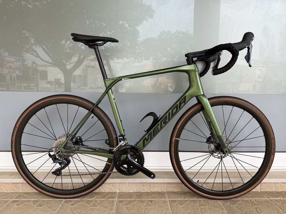 Bicicleta de estrada carbono - Mavic carbono L