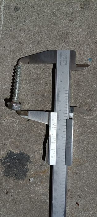 Wkręty do betonu lub drewna