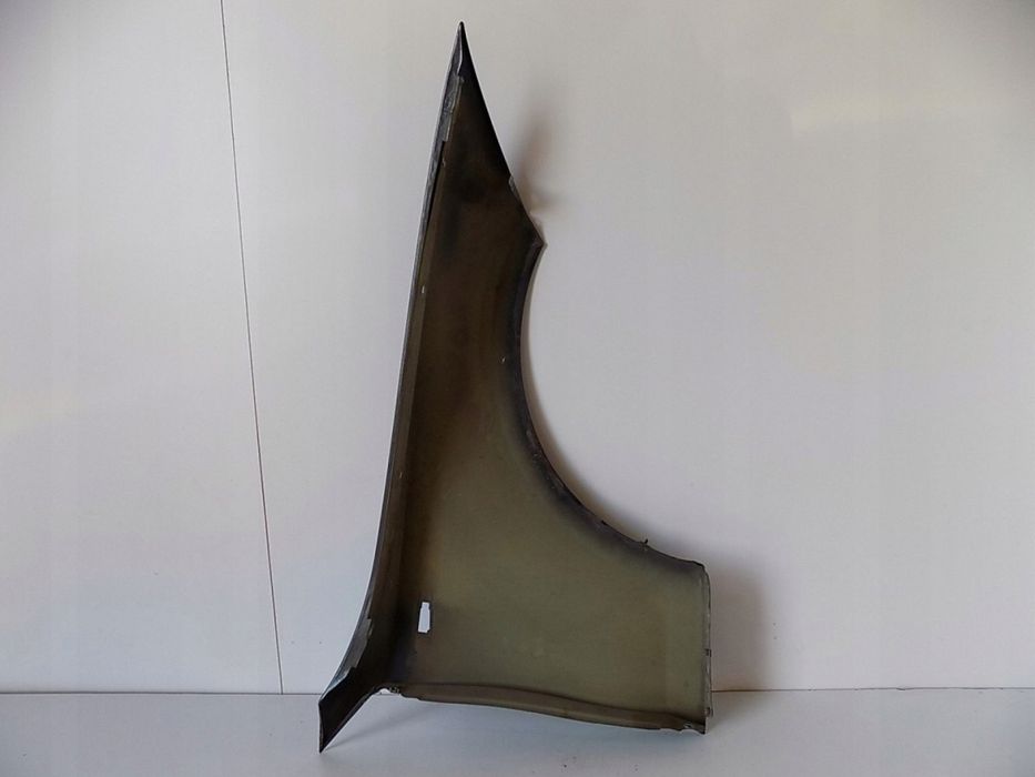 BMW 1 E87 E88 błotnik lewy (granatowy) - 0610