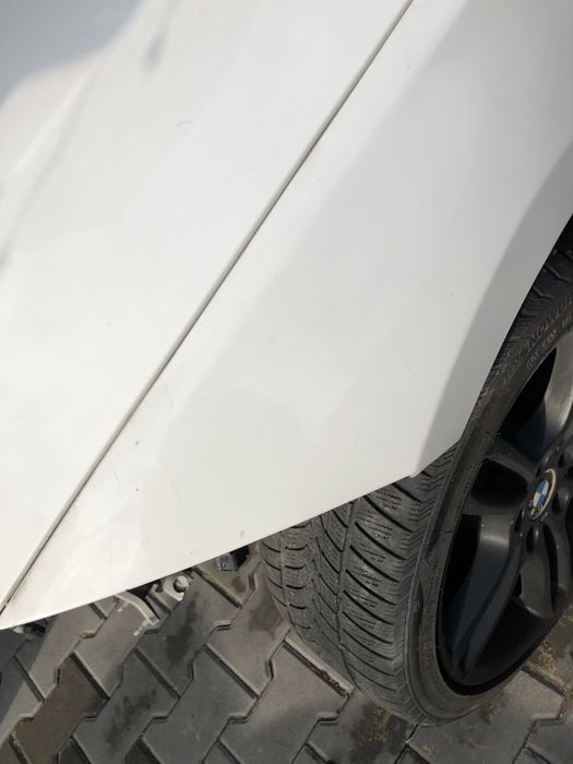 Błotnik lewy przód przedni BMW E81 E82 E87 E88 300 Alpinweiss III