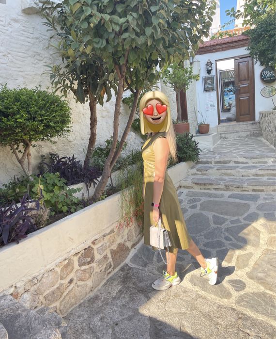 Платье Stradivarius