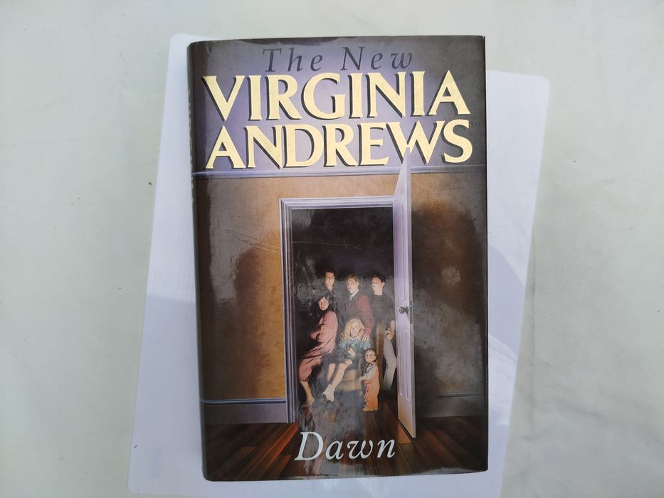 Книги англійською Virginia Andrews Dawn