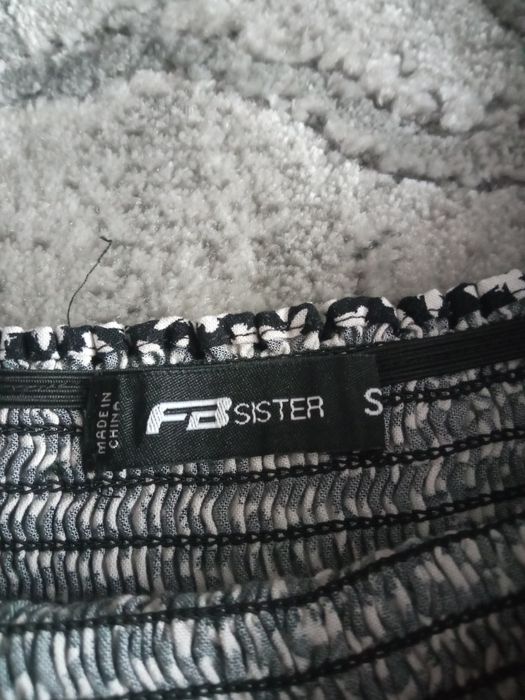 Sukienka rozm S stan idealny