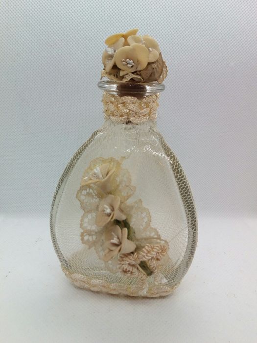 Antigo frasco de perfume