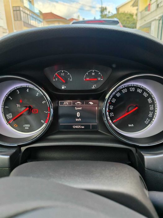 Opel Astra K 1.0T 105cv