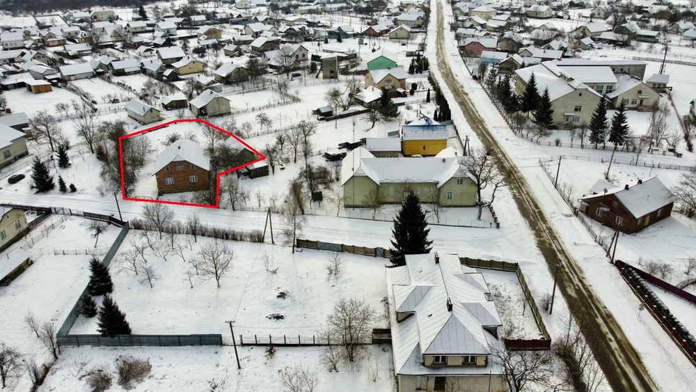 Будинок в с Вівня