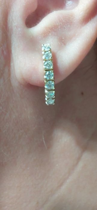 Золотые серьги с бриллиантами