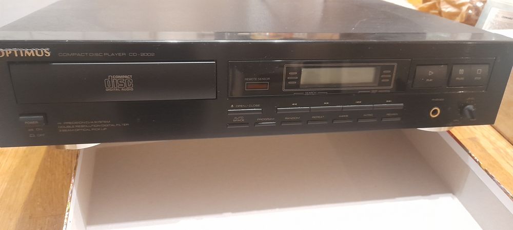 Odtwarzacz CD Optimus