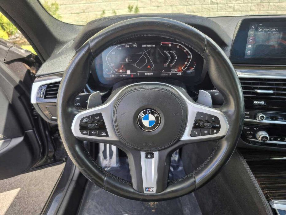 BMW 5 Series M550i xDrive      2020