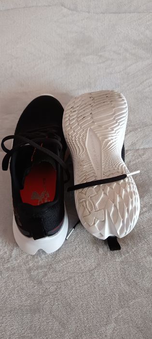 Ténis Running Under Armour