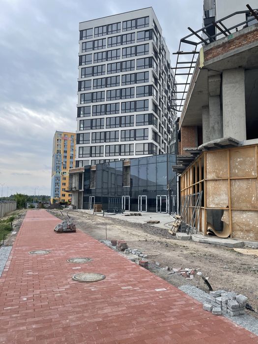 Продаж чудовоЇ 2к квартири в ЖК Lucky Land будинок №4