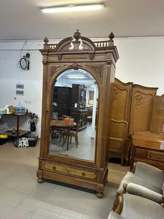 Szafa w eklektycznym stylu. Transport na cały kraj.