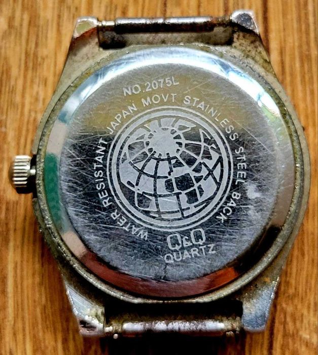 Надійний годинник Q&Q Quartz, 50M, Японський механізм