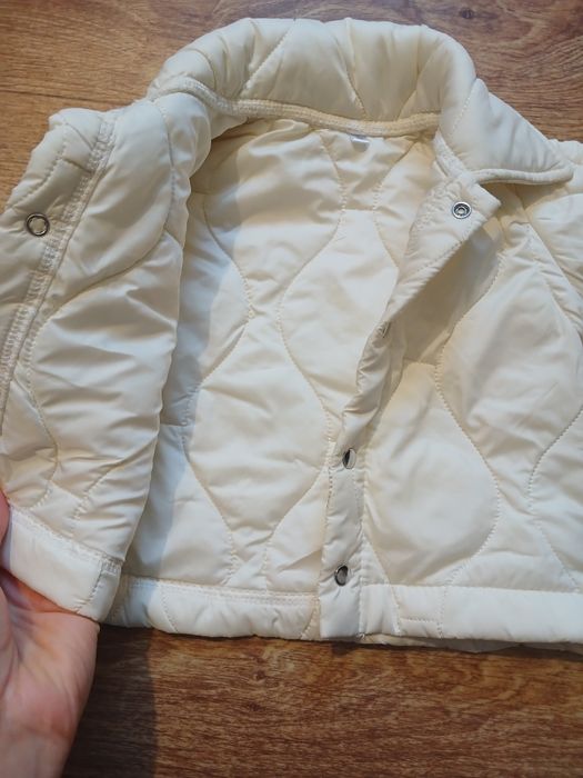 Курточка весна -осінь.