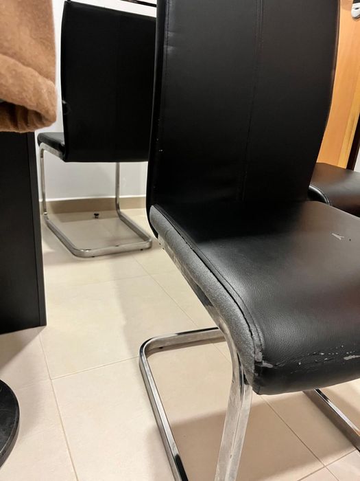 Cadeiras para mesa de sala