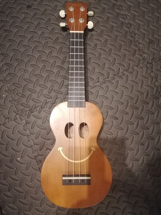 Gitara Hawajska deasyn futerał