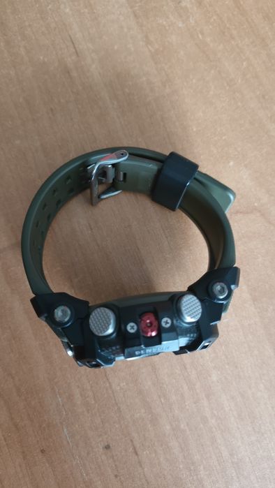 Casio G-Shock GG B100
