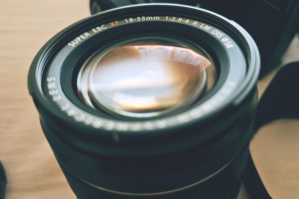 Fujifilm X-Pro 1 + 2 lentes