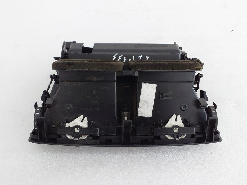 Difusor / saída de ar SKODA Octavia II Break (1Z5)