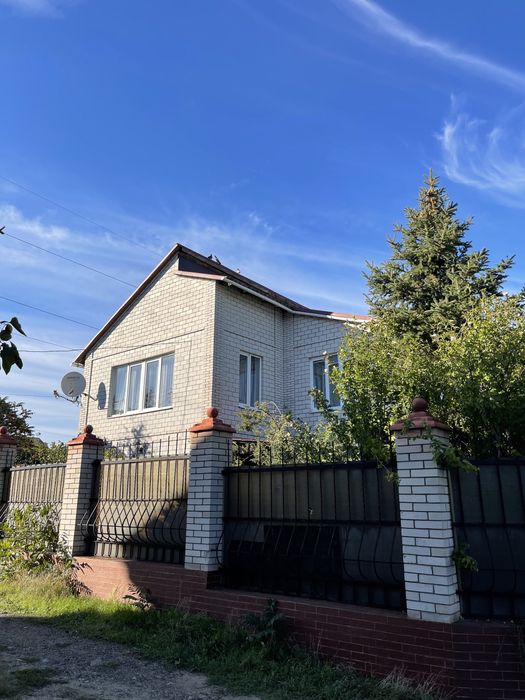 Шикарная усадьба у озера