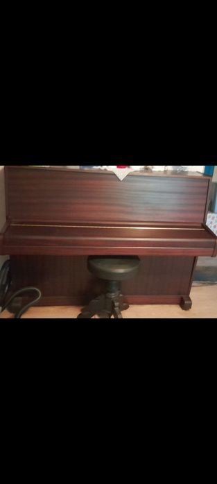 Pianino firmy Legnica