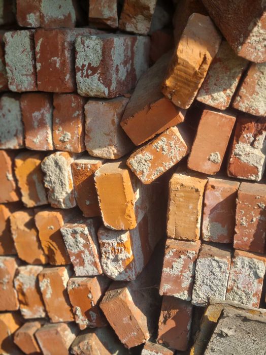 Cegła z rozbiórki