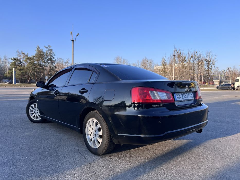 Mitsubishi Galant 2008