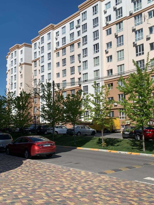 Продаж приміщення ФАСАД 62м РемонтЖК Львівський Маєток