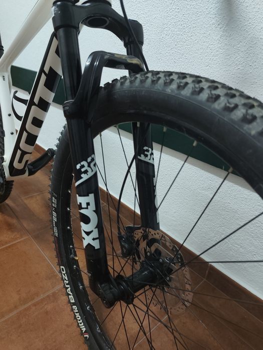 Scott scale 930 2022 carbono