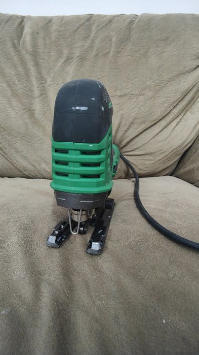 Wyrzynarka Hikoki CJ160VA