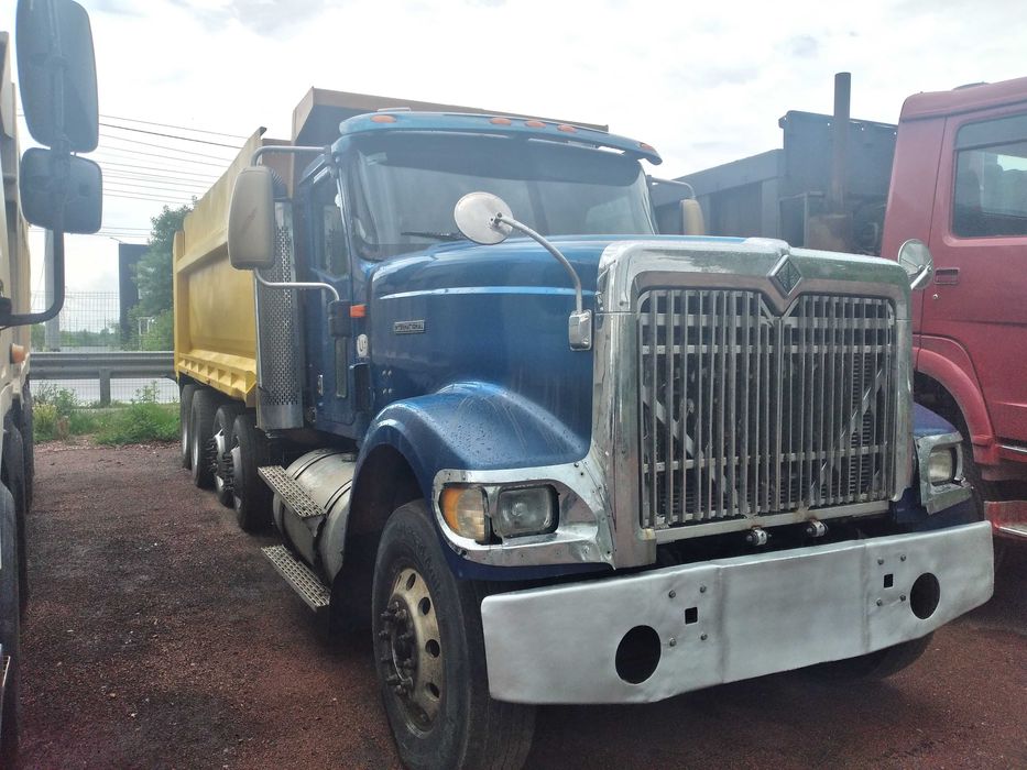 Продам самосвал International 2001 г. 10x4