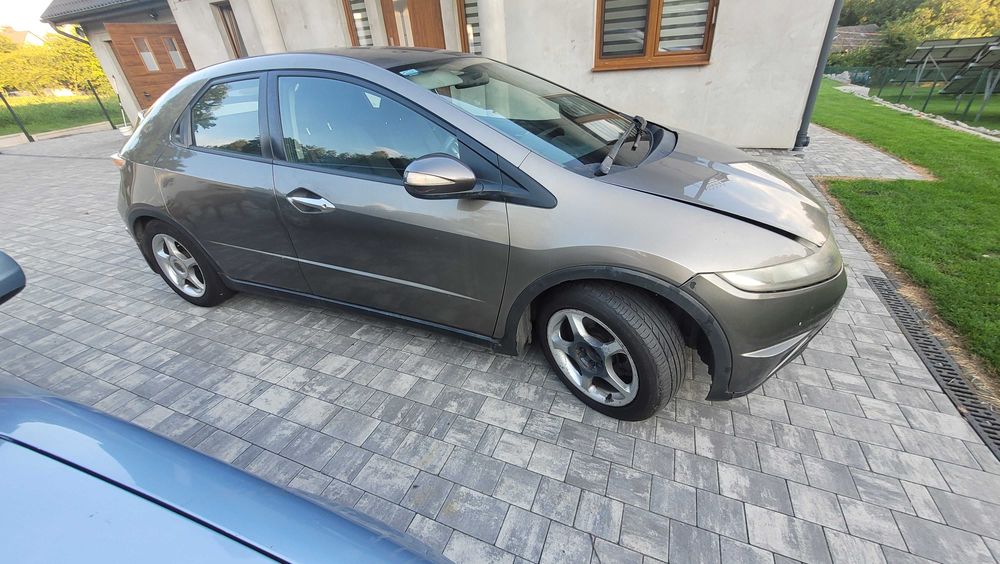 HODNA CIVIC VIII UFO 1,4 ANGLIK NA CZĘŚCI