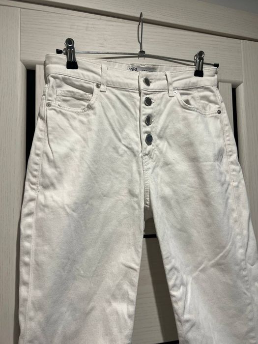 Білі джинси Zara