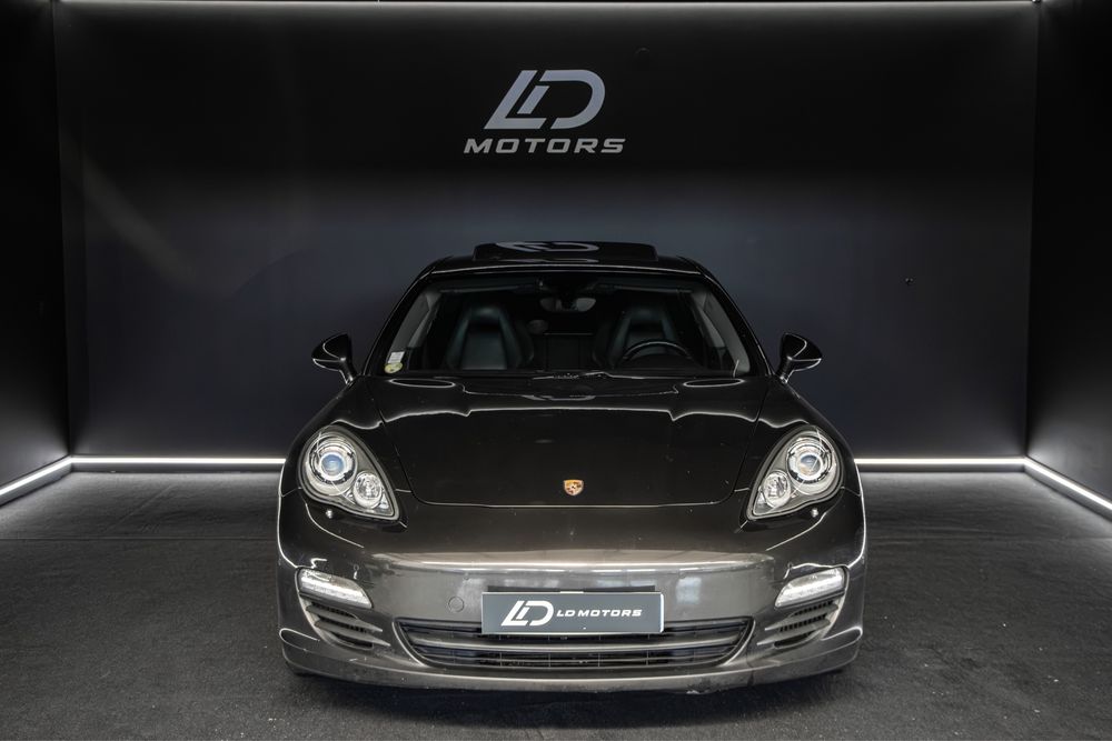 Porsche Panamera 3.0 Diesel 250 CV Ano 2012