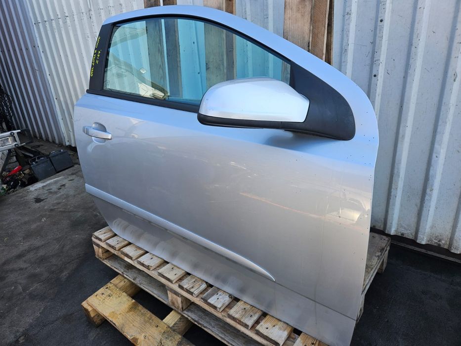 Astra h coupe drzwi prawe z157 kompletne