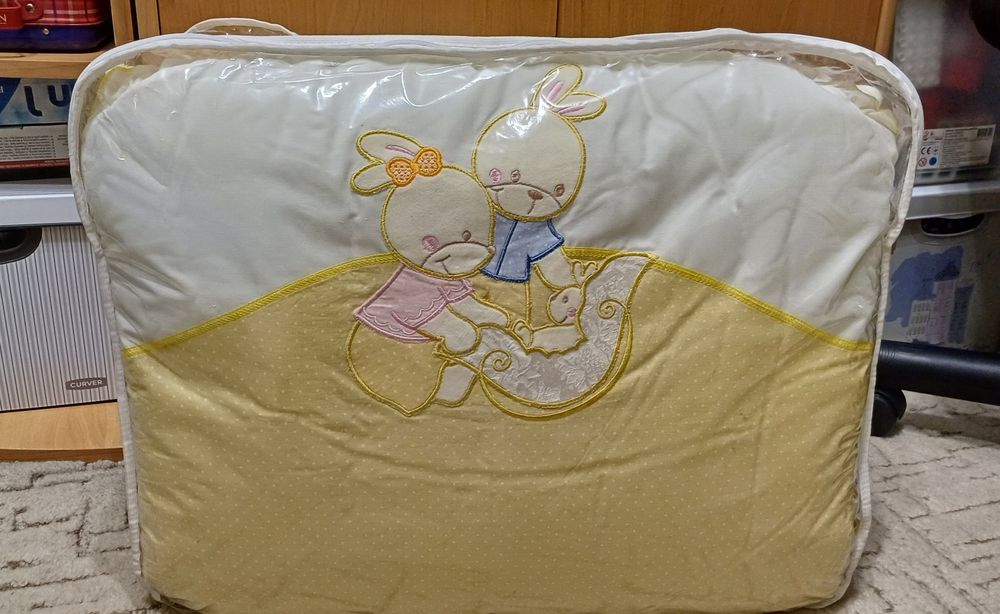 Постіль для немовлят універсальна для хлопчиків та дівчаток