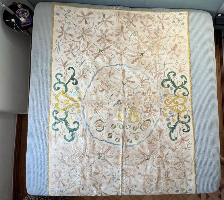 Colcha em bordado de Castelo Branco