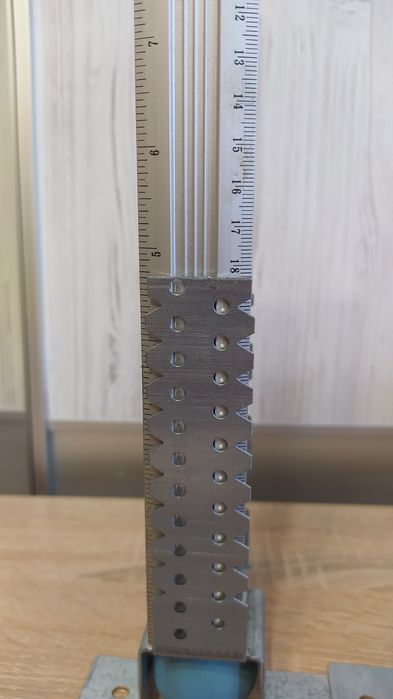 Виброподвесы "Vibrofix",клей SOUDAL под пистолет