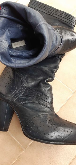 Botas em pele, marca Diesel