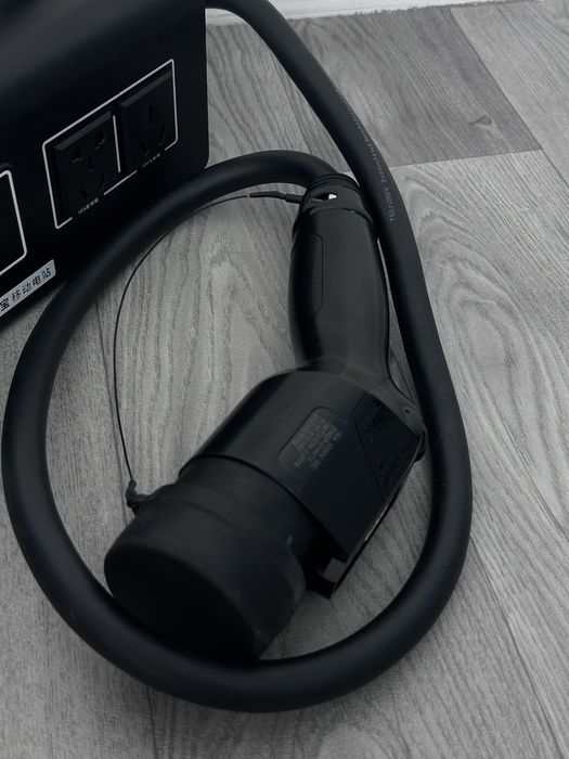 •Разрядник Id4,Honda, Hyundai, Nissan инвертор. Преобразователь в 220
