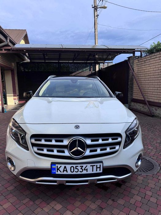 Продам авто Mercedes GLA250 2018 модельний рік