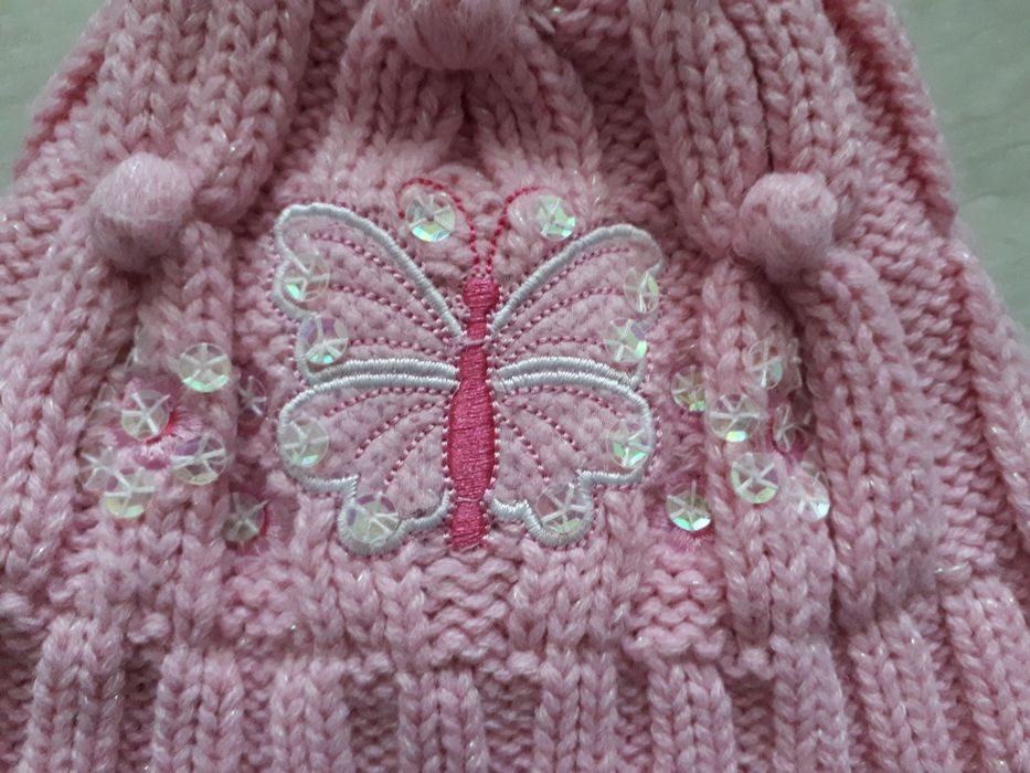 Czapka zimowa, motylek, jak nowa !