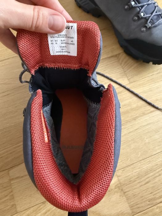 Черевики нові Mamut