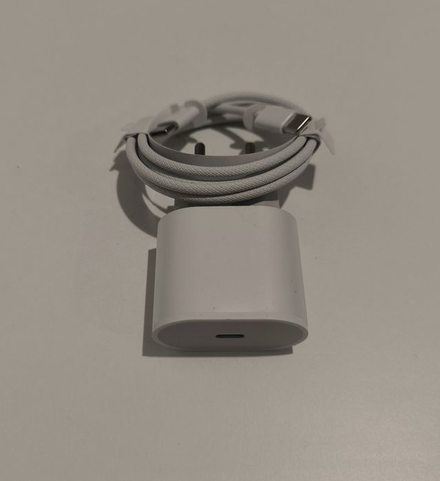 NOWY ZESTAW Ładowarka 40W + kabel USB-C – uniwersalna