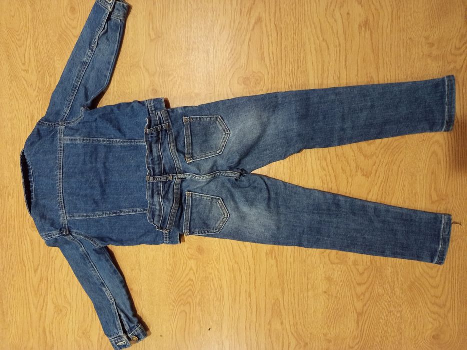 Conjunto de menina em ganga