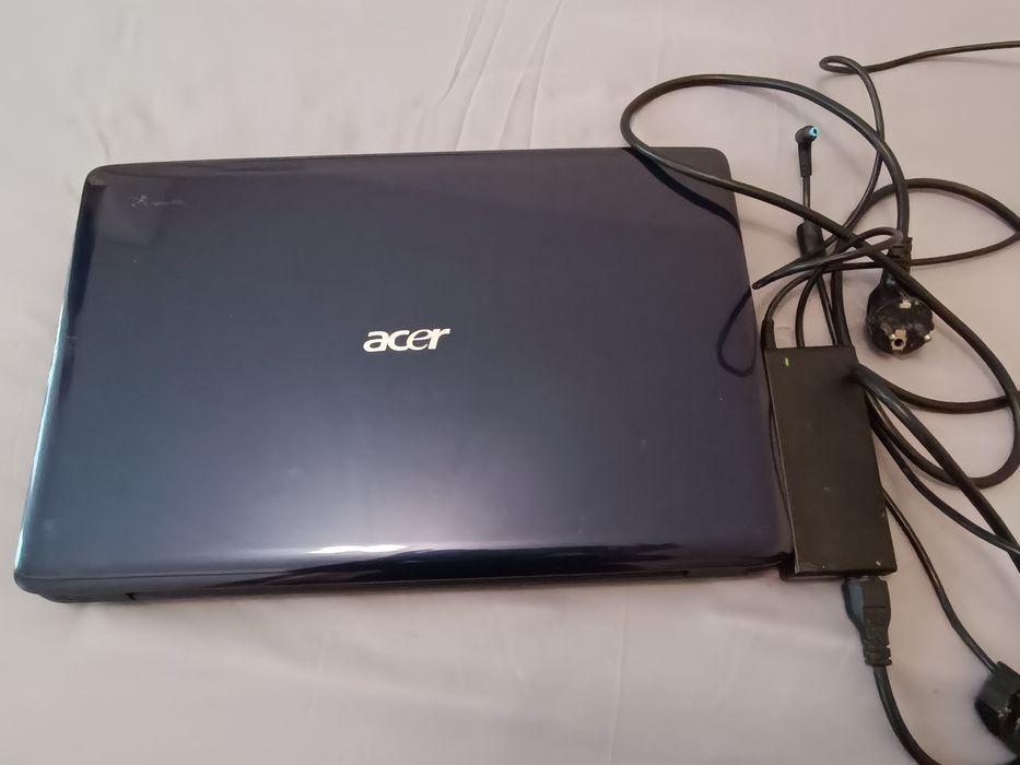 Laptop Acer 17 cali