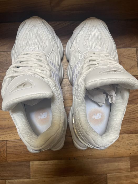 New Balance 9060