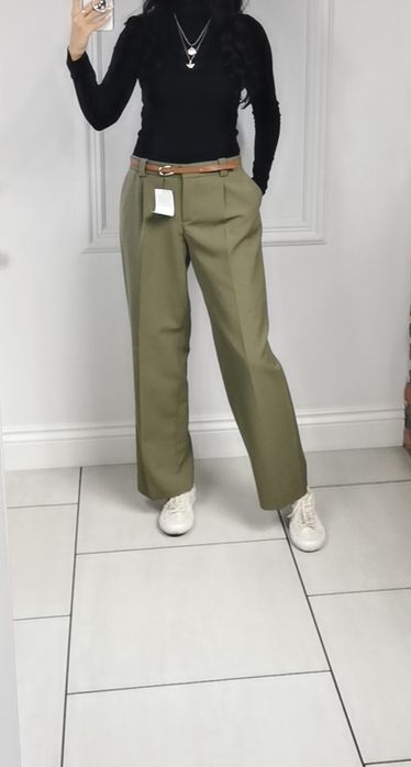 Zara Spodnie Damskie z zaszewkami i paskiem